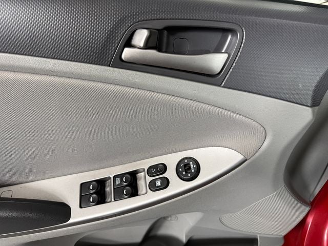 2017 Hyundai Accent Value Edition