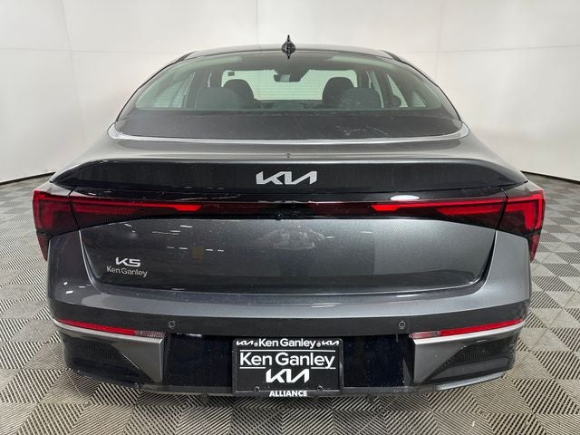 2026 Kia K5 LXS