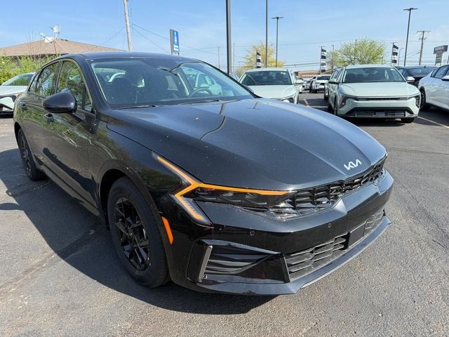 2026 Kia K5 LXS