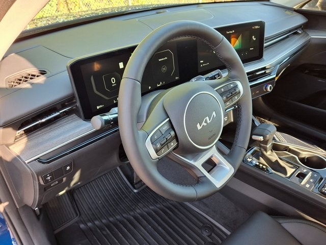 2026 Kia K5 EX