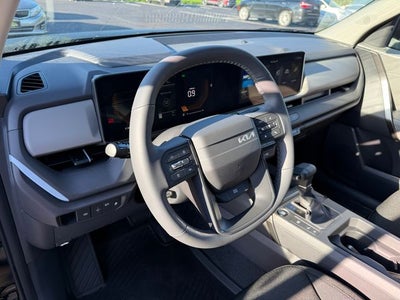 2027 Kia Seltos LX