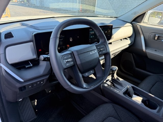2027 Kia Seltos LX
