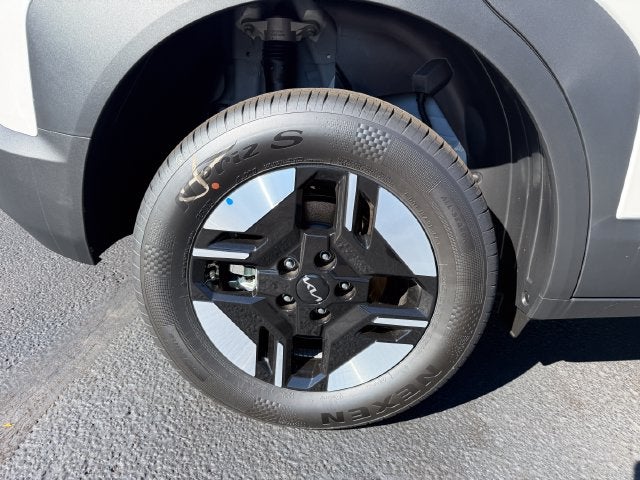 2027 Kia Seltos LX
