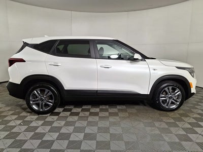 2023 Kia Seltos LX