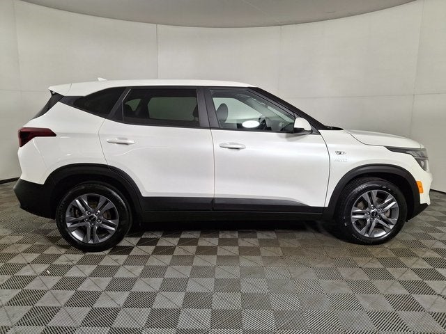 2023 Kia Seltos LX