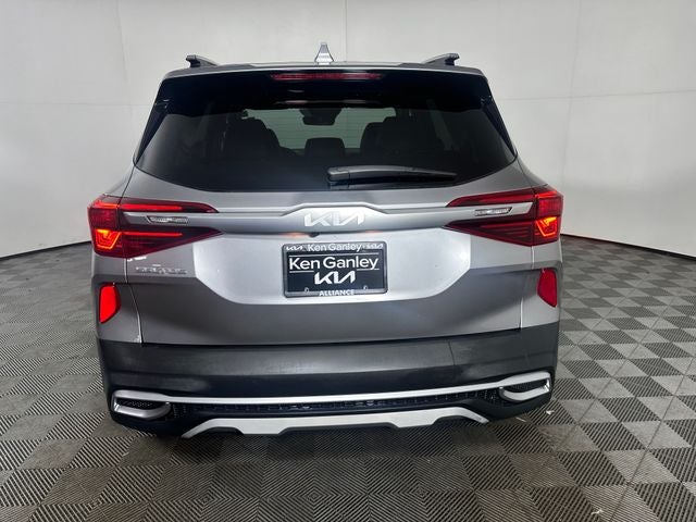 2022 Kia Seltos EX