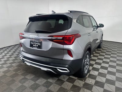 2022 Kia Seltos EX