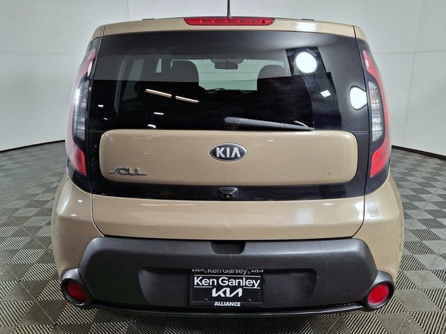 2016 Kia Soul Base