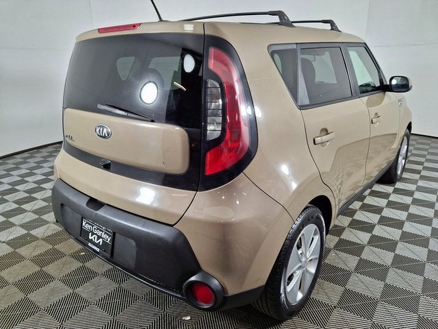2016 Kia Soul Base