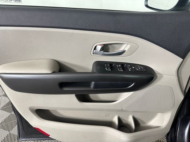 2021 Kia Sedona LX