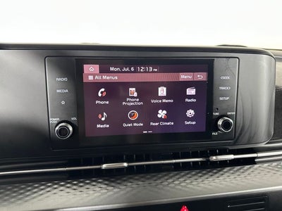 2023 Kia Carnival LX Seat Package