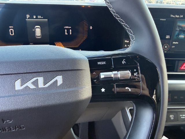 2027 Kia Carnival LXS