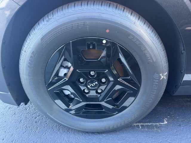 2027 Kia Carnival LXS