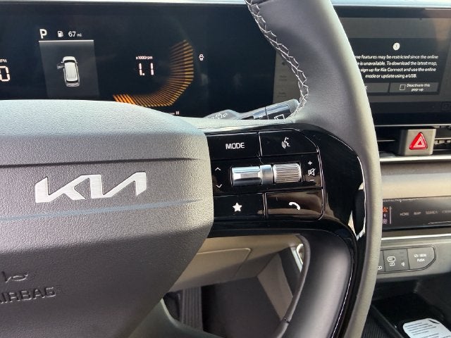 2027 Kia Carnival EX