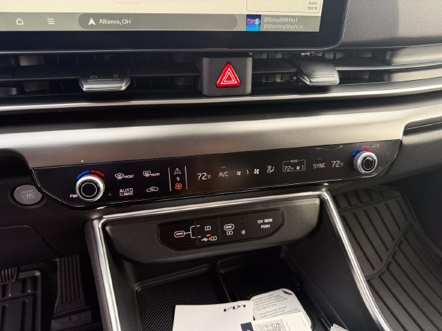 2027 Kia Carnival EX