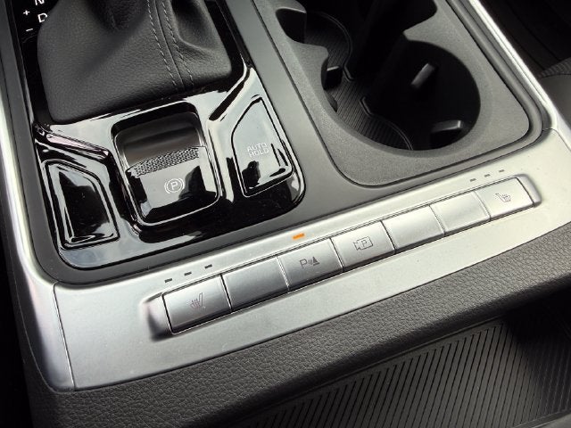 2027 Kia Carnival EX