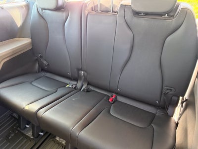 2027 Kia Carnival Hybrid EX