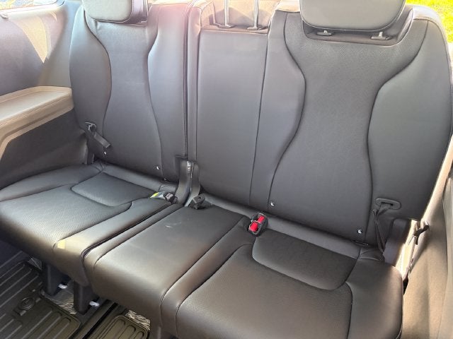 2027 Kia Carnival Hybrid EX