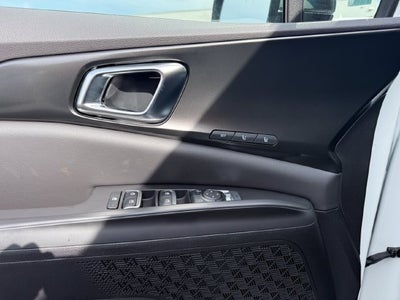 2027 Kia Carnival Hybrid EX