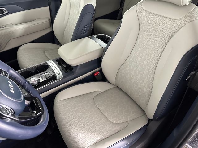 2025 Kia Carnival Hybrid EX