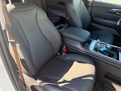 2027 Kia Carnival Hybrid EX