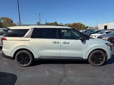 2027 Kia Carnival Hybrid EX