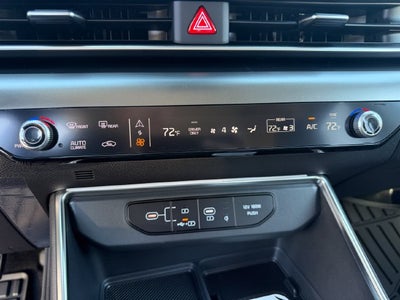 2027 Kia Carnival Hybrid EX