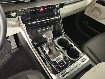 2024 Kia Carnival SX