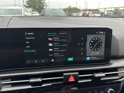 2027 Kia Sportage Hybrid EX