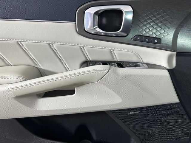 2023 Kia Sorento Plug-In Hybrid SX Prestige