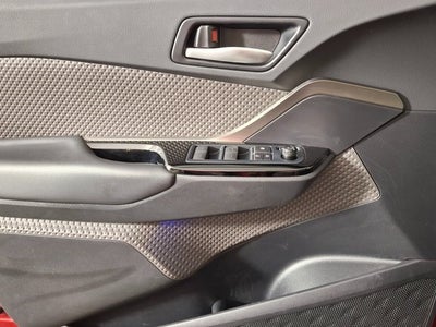 2022 Toyota C-HR Limited