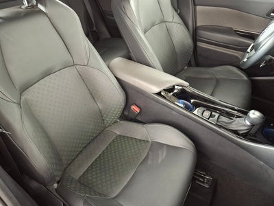 2022 Toyota C-HR Limited