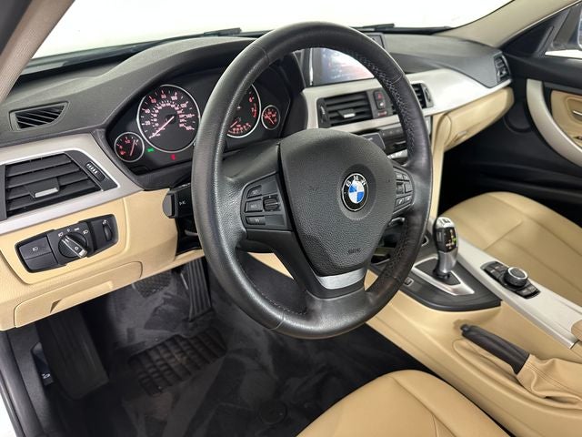 2018 BMW 3 Series 320i xDrive