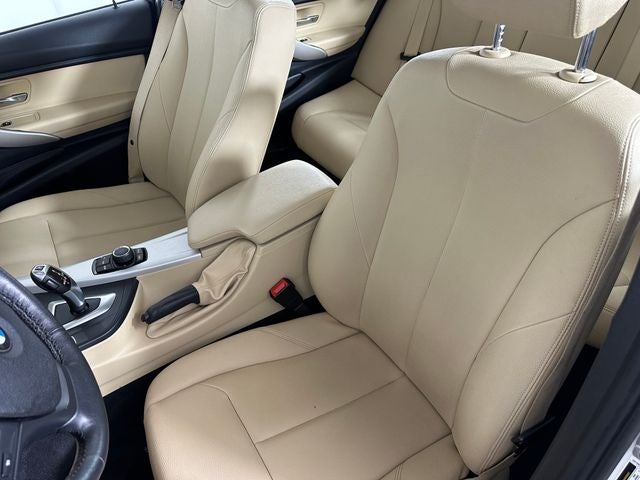 2018 BMW 3 Series 320i xDrive