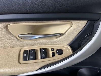 2018 BMW 3 Series 320i xDrive