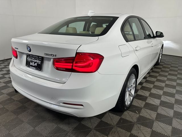 2018 BMW 3 Series 320i xDrive