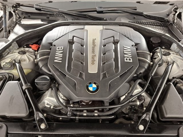 2014 BMW 5 Series 550i xDrive