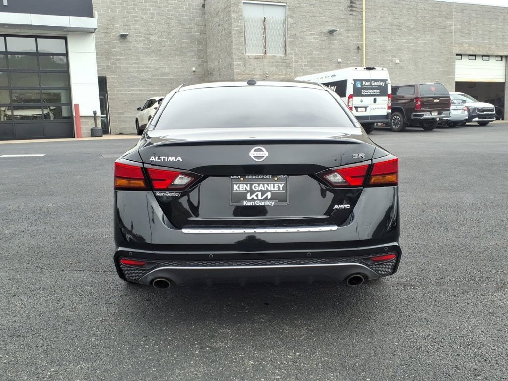 2021 Nissan Altima 2.5 SR