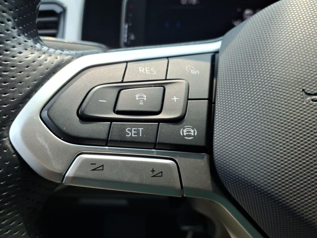 2020 Volkswagen Atlas Cross Sport 3.6L V6 SEL Premium R-Line 4Motion