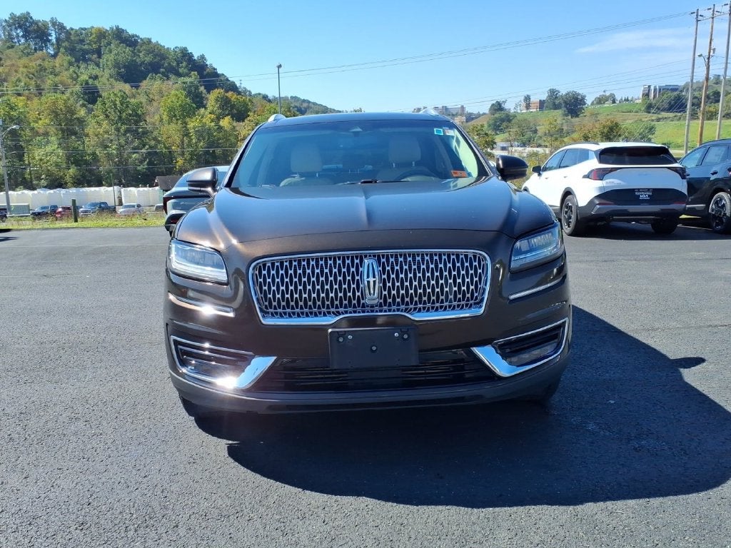 2019 Lincoln Nautilus Select
