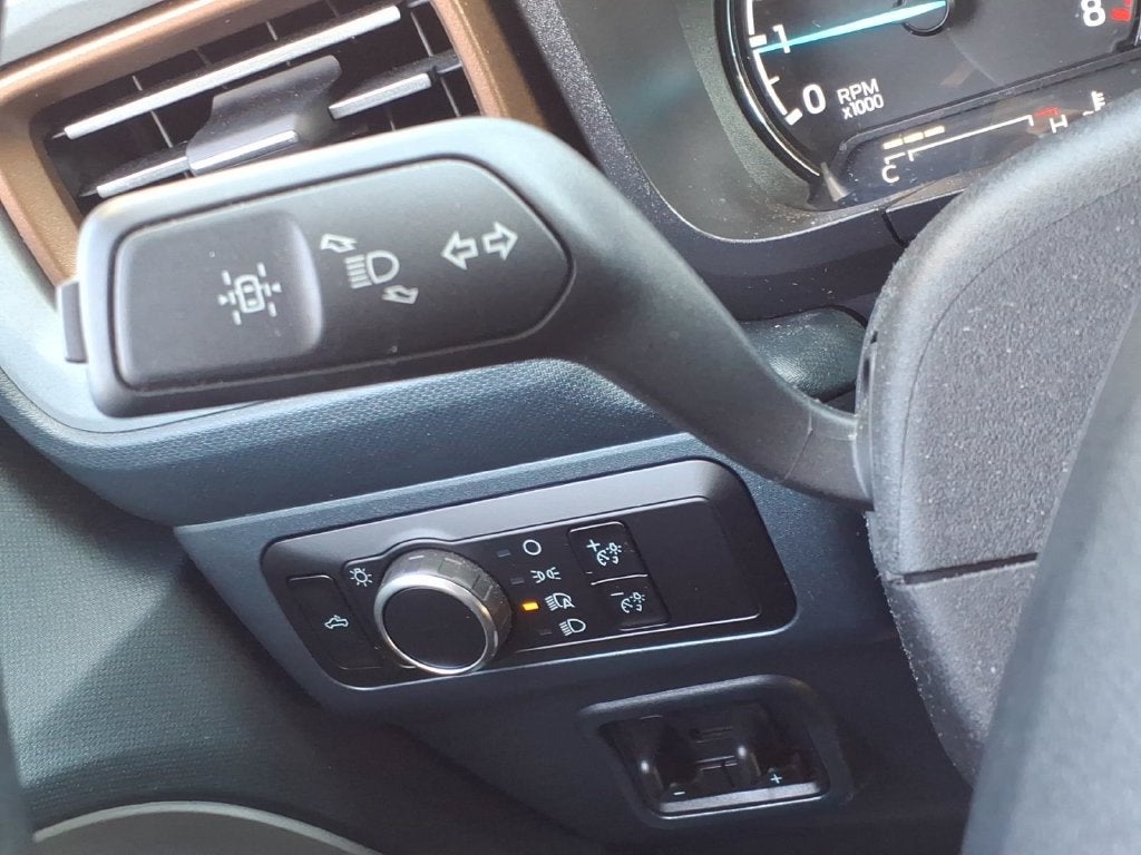 2023 Ford Maverick Lariat