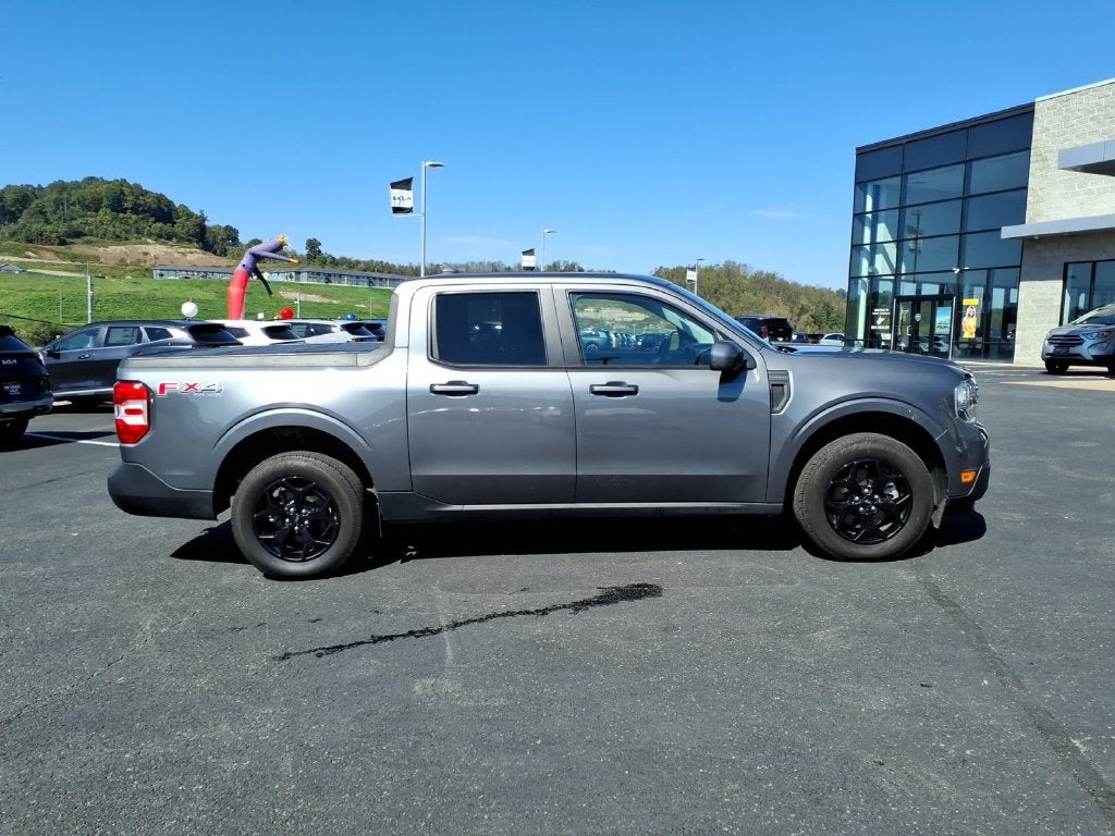 2023 Ford Maverick Lariat