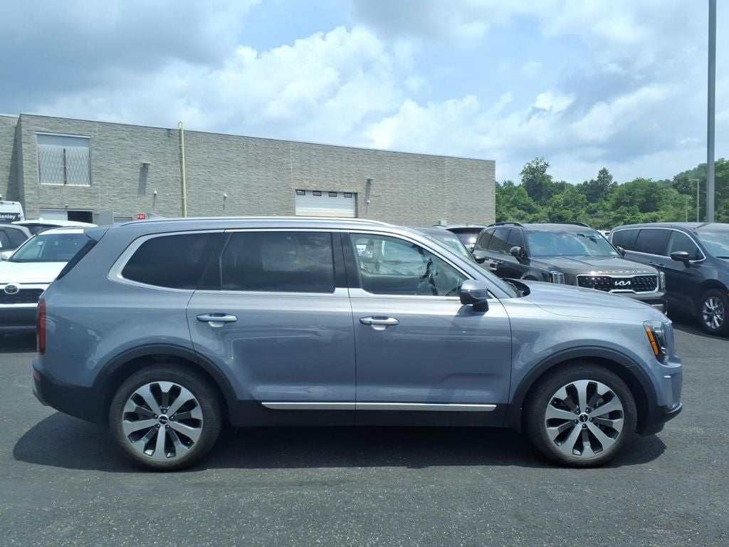 2022 Kia Telluride S