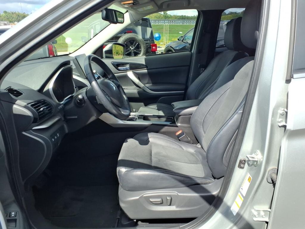 2022 Mitsubishi Eclipse Cross SE