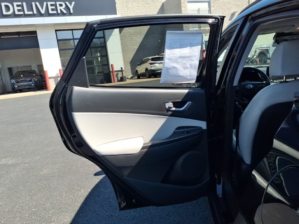 2023 Hyundai Kona Limited