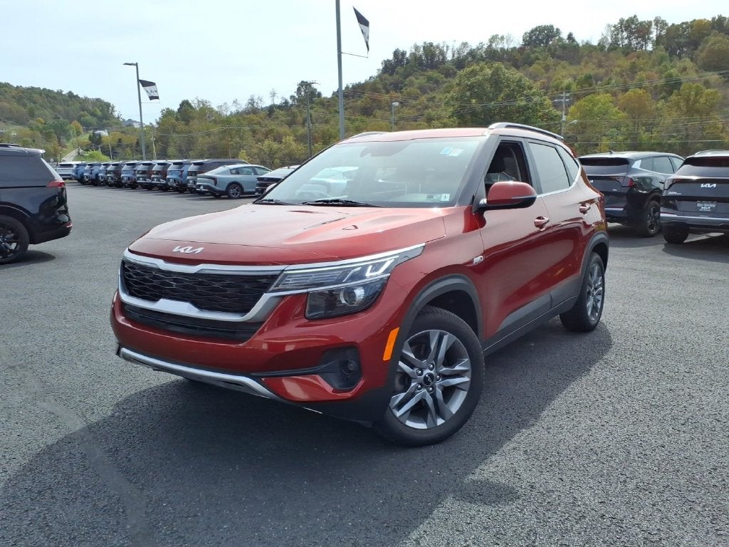 2022 Kia Seltos S